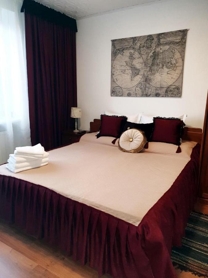 Apartament Medieval Предеал Екстериор снимка