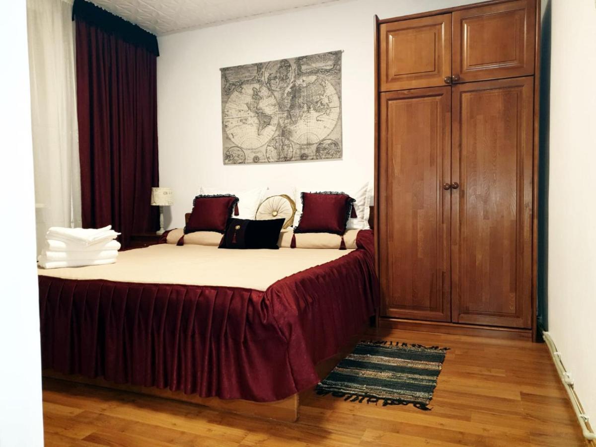 Apartament Medieval Предеал Екстериор снимка
