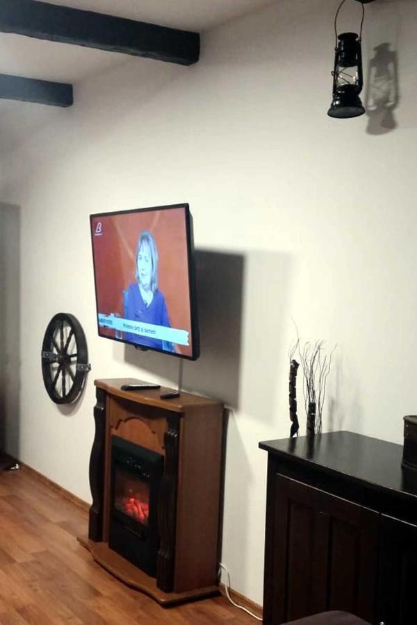 Apartament Medieval Предеал Екстериор снимка