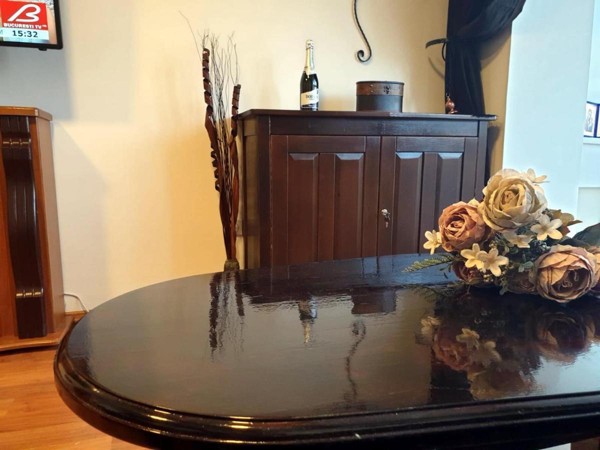 Apartament Medieval Предеал Екстериор снимка