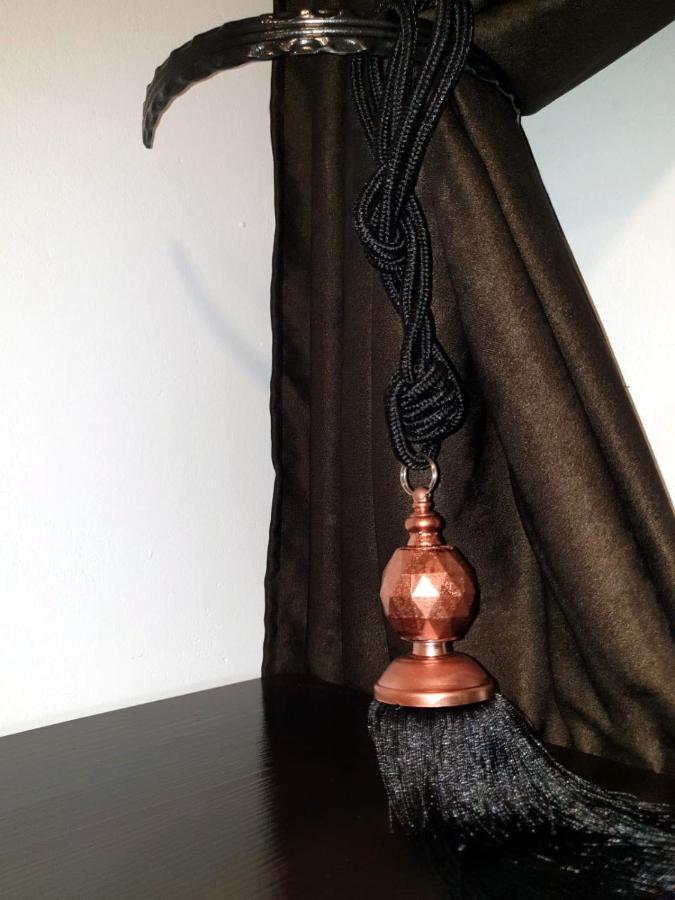 Apartament Medieval Предеал Екстериор снимка